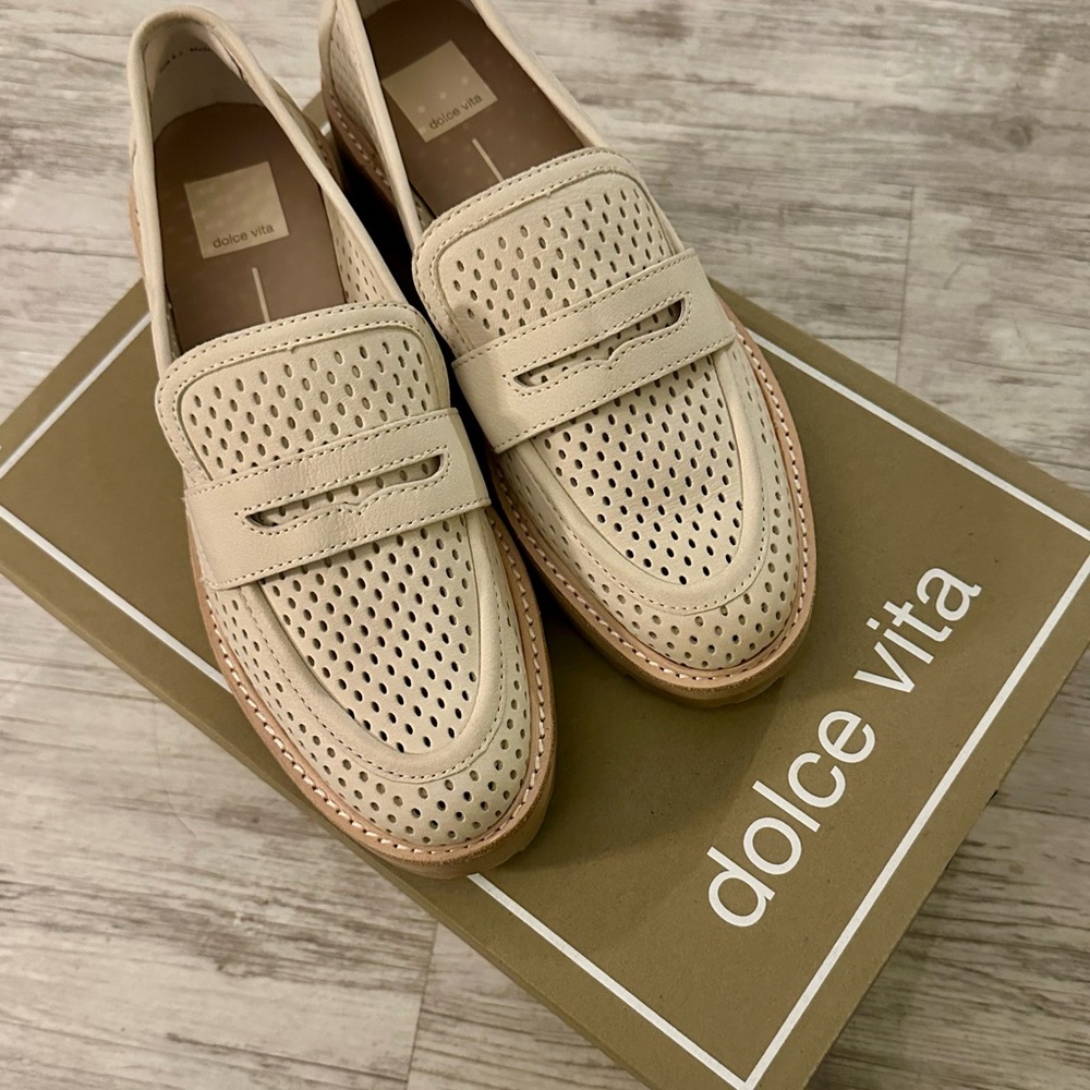 Dolce Vita Malila loafers (New in box)